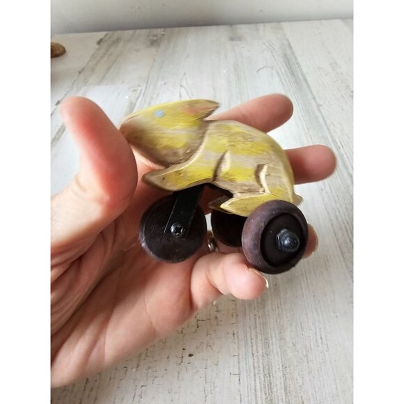 Vintage bunny rolling bicycle bike tricycle unique shabby chic decor spring East - Picture 4 of 7